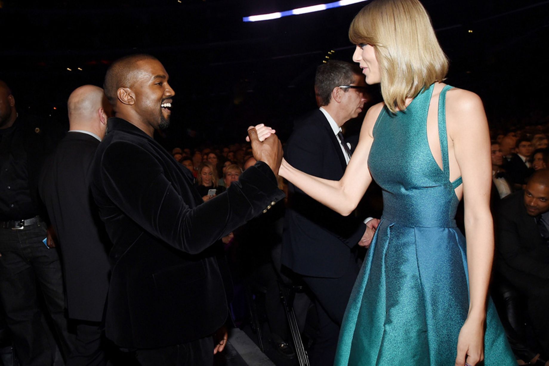 Kanye-West-and-Taylor-Swift