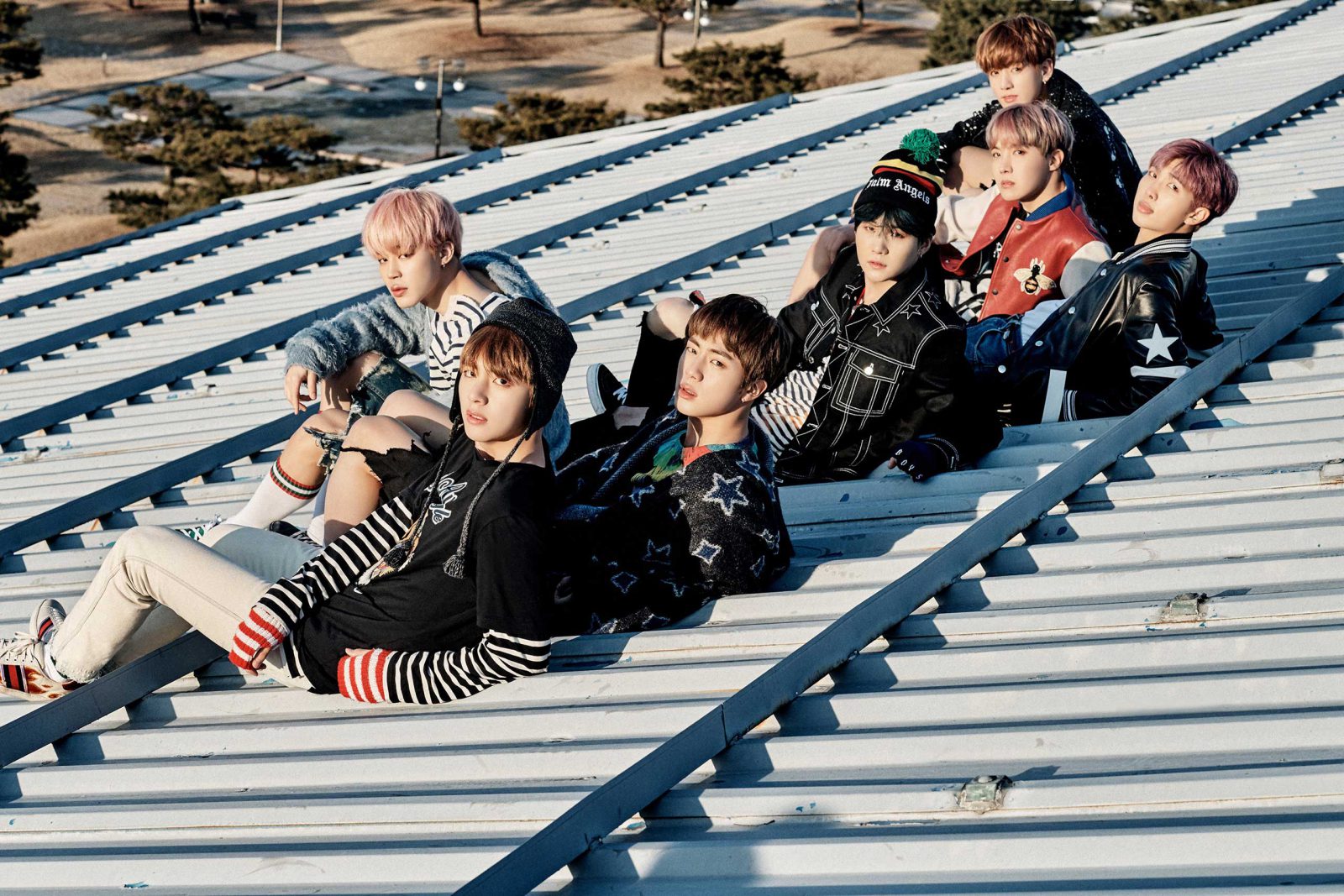 BTS-wings-you-never-walk-alone-1600x1067