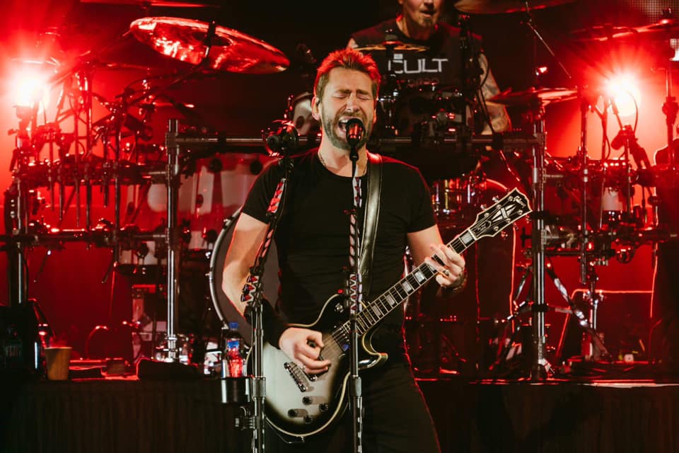 Nickelback Hadirkan Konser Perdana di Singapura Yang Nyaris Sempurna