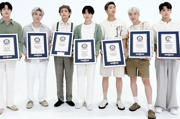 bts-with-record-certificatesjpg-20210903052958
