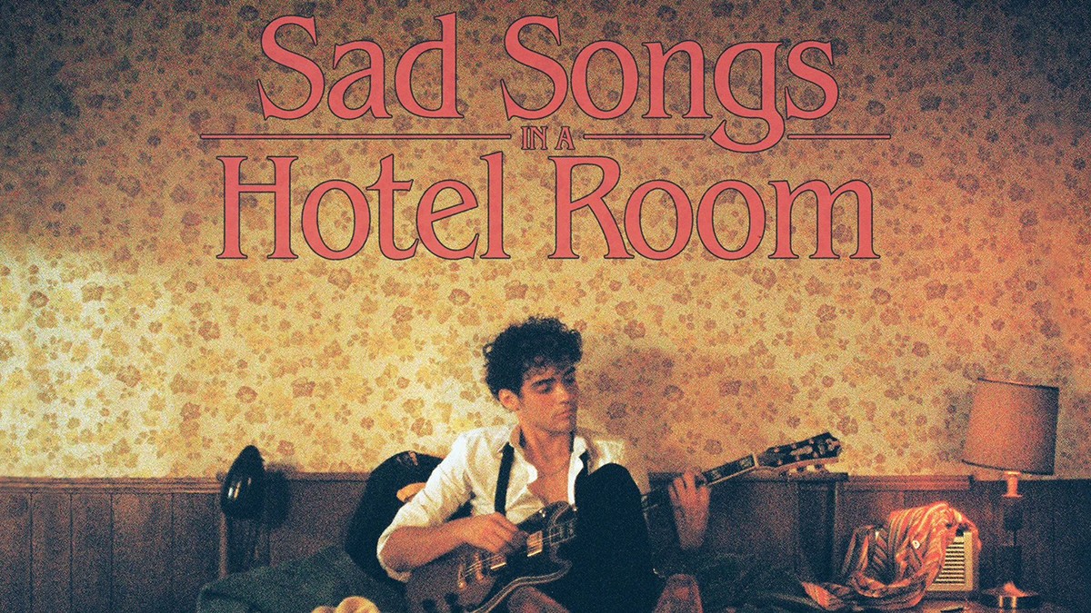 Joshua Bassett Rilis EP "Sad Songs in a Hotel Room" Sebelum Album Debutnya