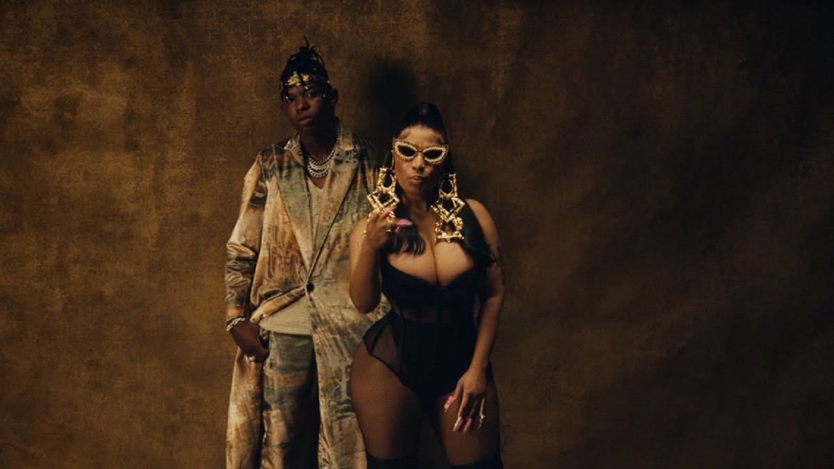BLEU Tunjukkan Transformasi Bermusik Lewat ‘Love In The Way’ Bersama Nicki Minaj