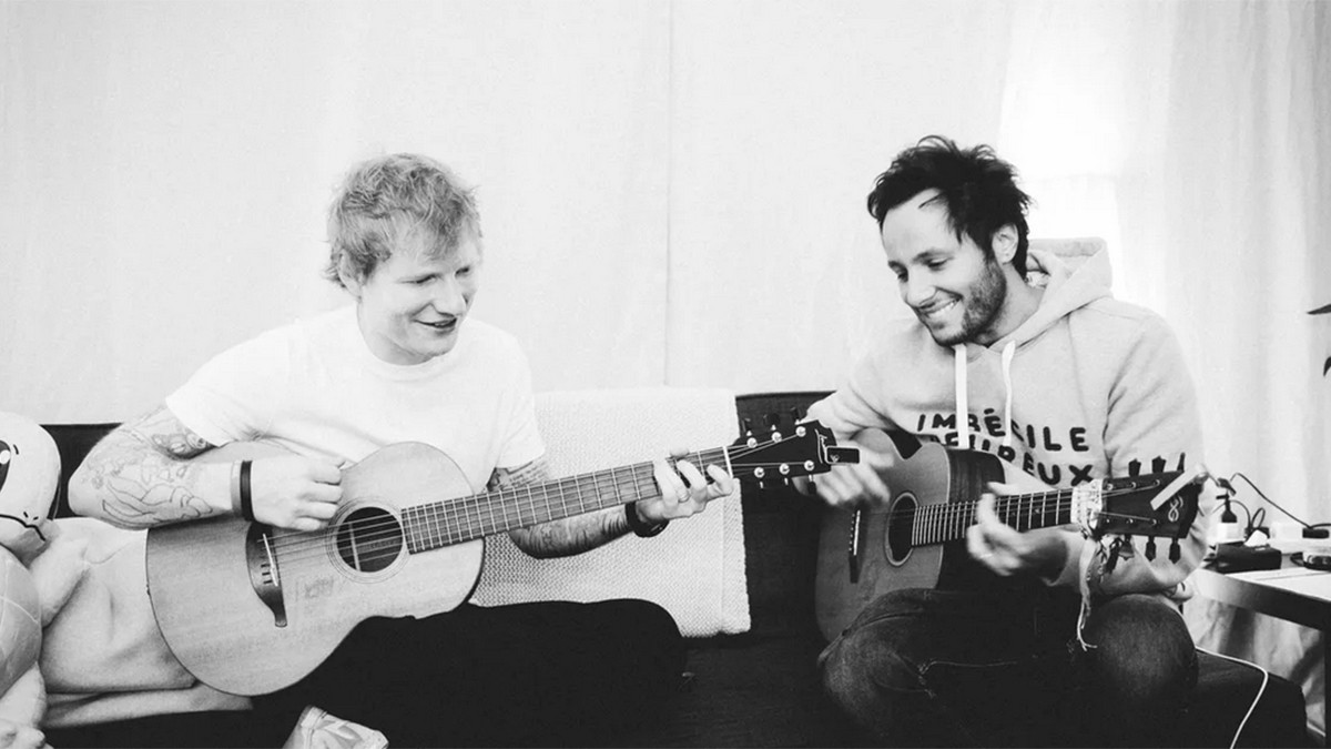 Ed Sheeran Bernyanyi Dalam Bahasa Perancis Bersama Vianney di 'Call On Me'