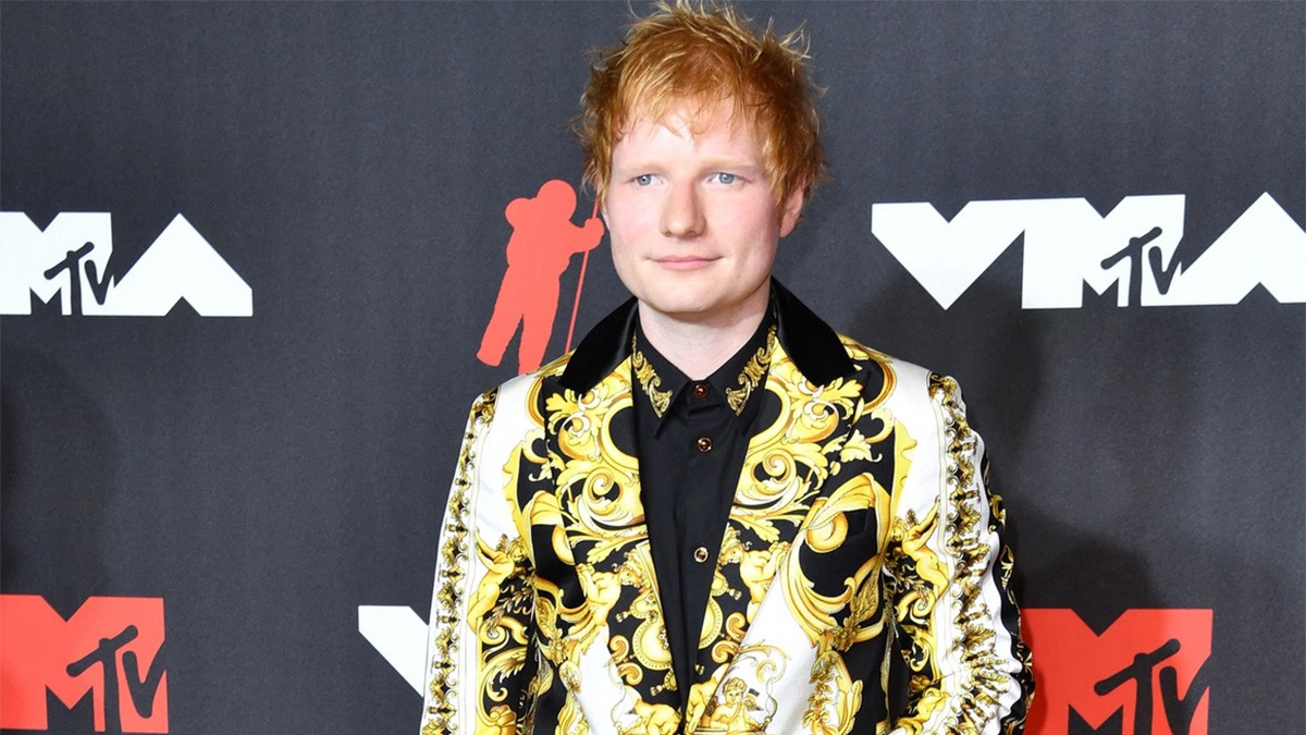 Ed Sheeran Mengaku Sudah Menulis Soundtrack James Bond Sebelum Billie Eilish