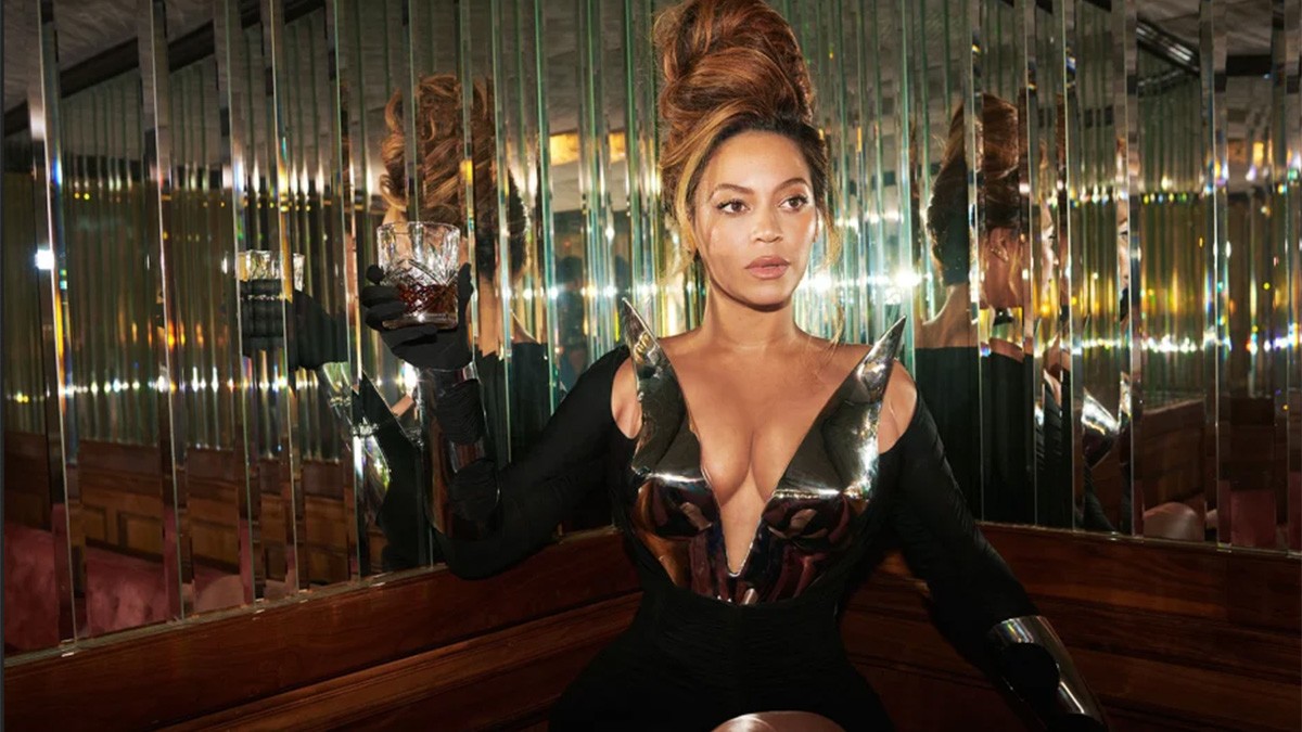 Beyoncé Raih BET Soul Train Awards Terbanyak Tahun Ini