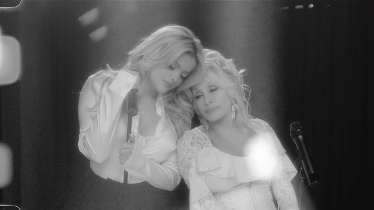 Bebe Rexha Akhirnya Bisa Kolaborasi dengan Dolly Parton di 'Seasons'