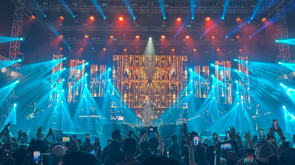 Konser 3 Dekade Perjalanan Cinta Ari Lasso Berhasil Pukau Kota Solo