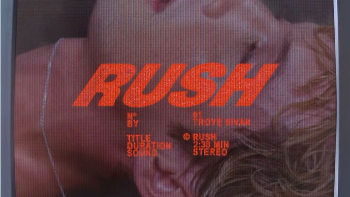 Troye Sivan Berikan Teaser 'Rush' Untuk Album Barunya