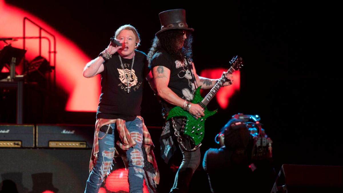 Tom Mayhue Beri Bocoran Lagu Baru Guns N' Roses Siap Rilis Dalam Waktu Dekat